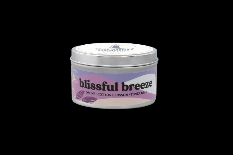 Blissful Breeze Candle - Ozone Cotton Blossom Tonka Bean Scent