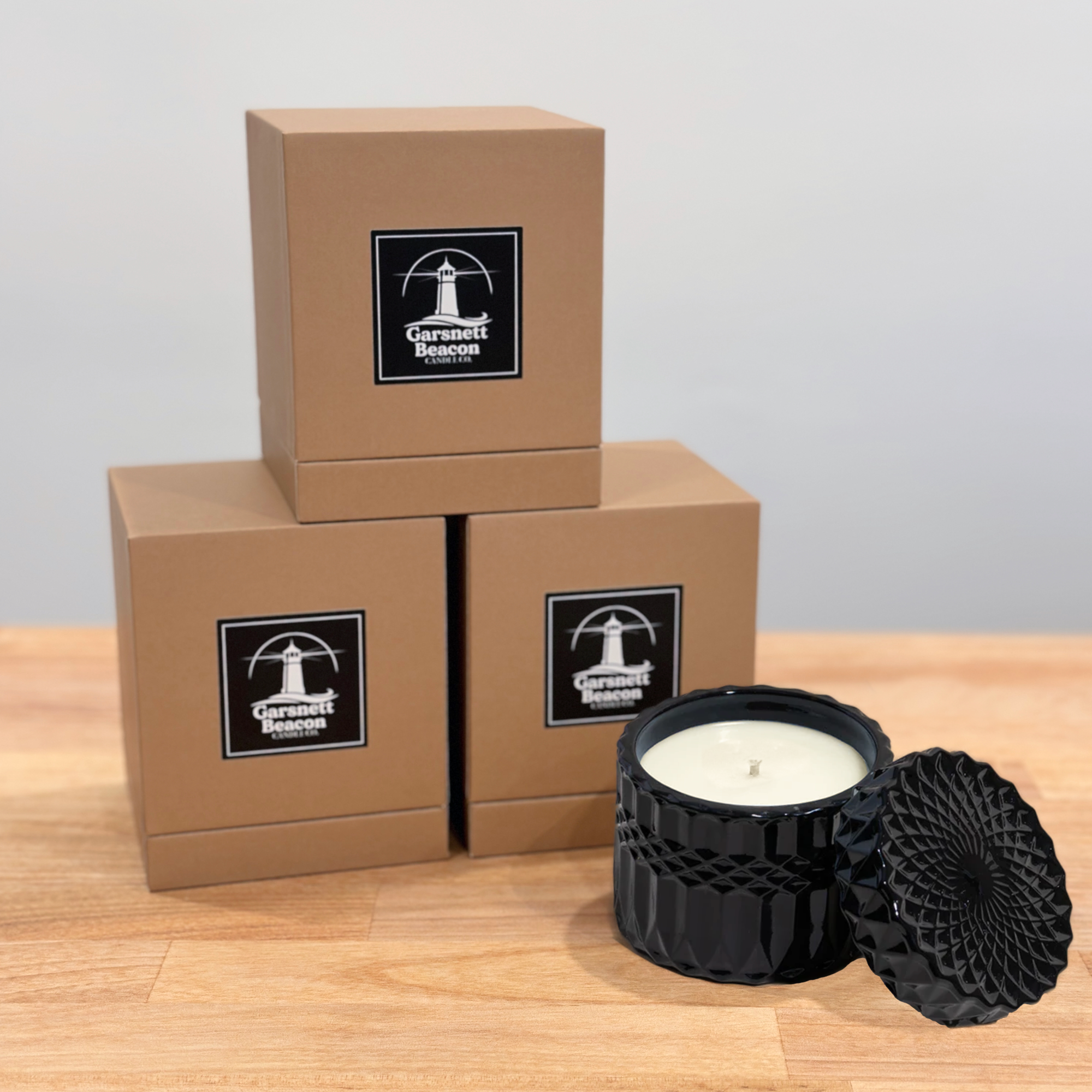 Santal + Sandalwood Black Posh with Box