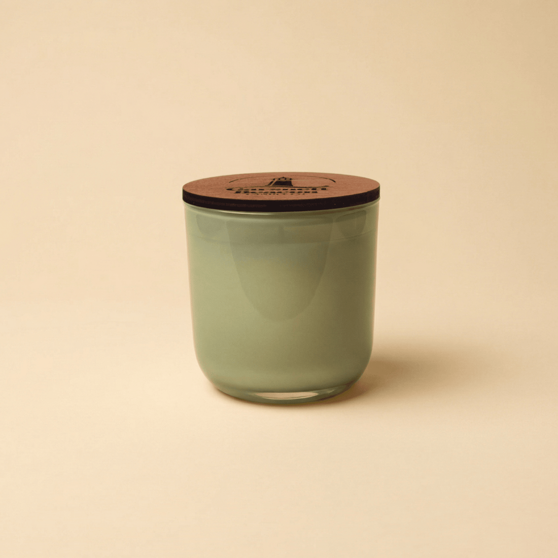 Bravura Luxury Coconut Soy Candle | Garsnett Beacon
