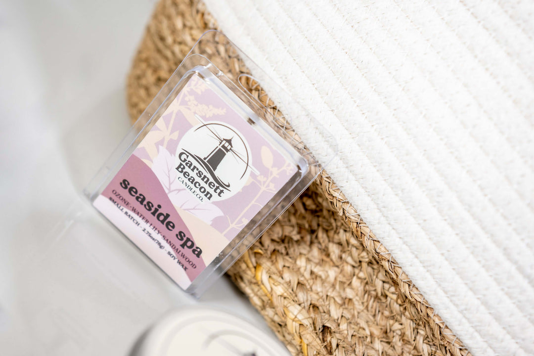 Seaside Spa Wax Melts - Ozone, Water Lily, Sandalwood Scent